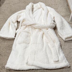 Pottery barn robe size M EUC
